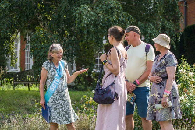 Walking Tours of Cambridge
